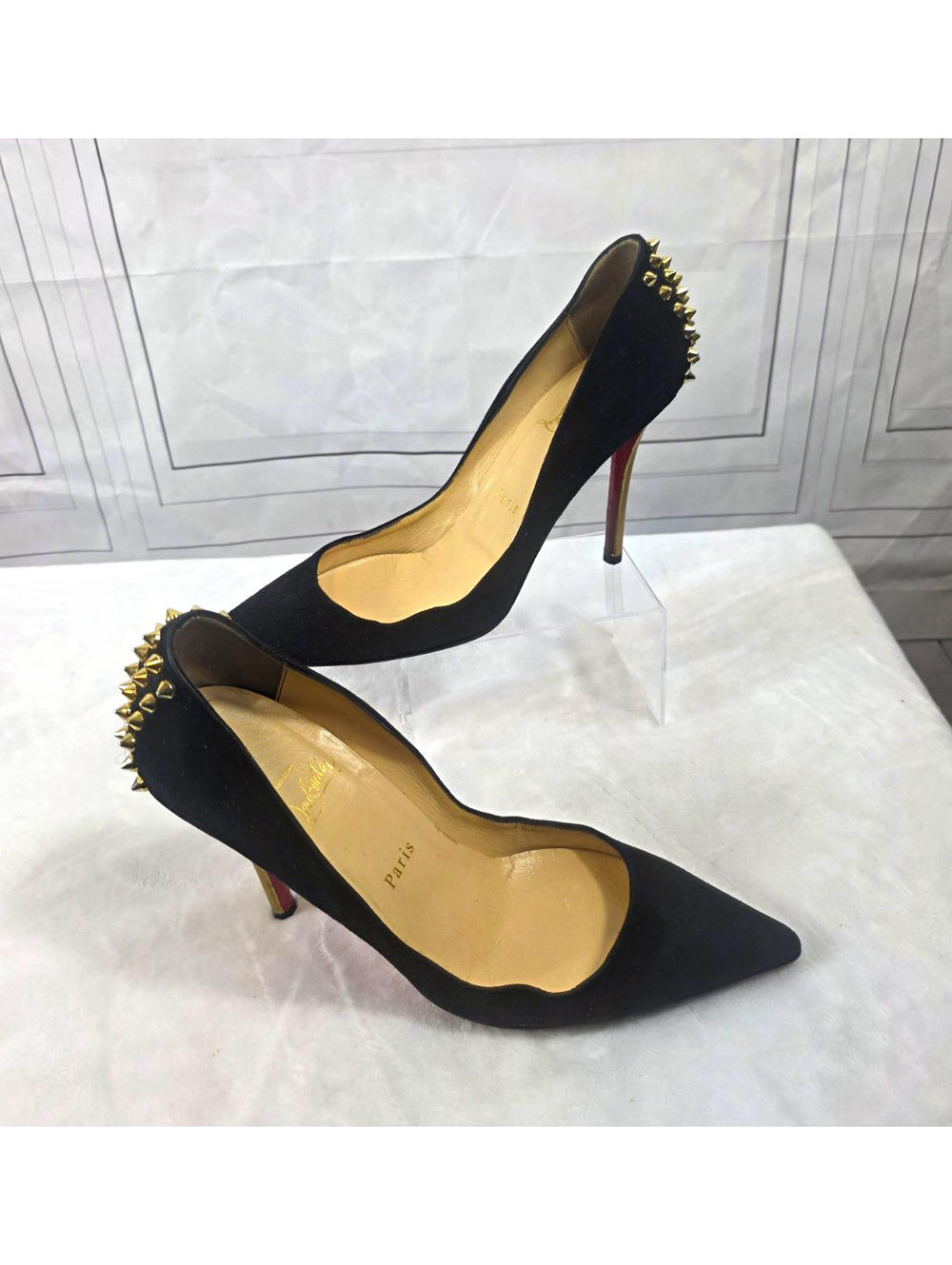 Christian Louboutin Black Suede Spike Studded Pointed Toe Pumps Heels 8.5